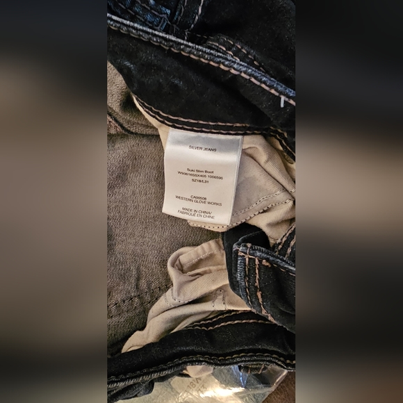 2 pairs of silver jeans plus size 18w - Picture 2 of 4